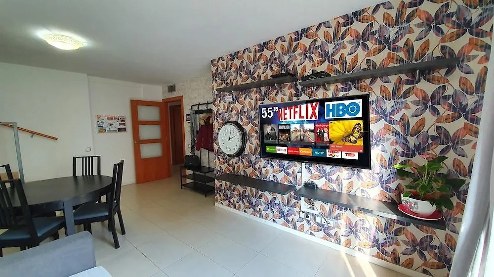 Apartamentos Atico Airport Barcelona, Terraza Y Barbacoa Viladecáns Daire